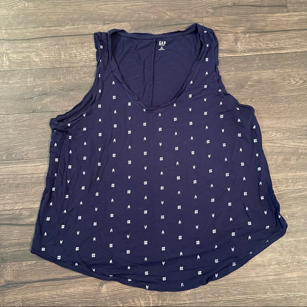 GAP Luxe T Tank | V-neck